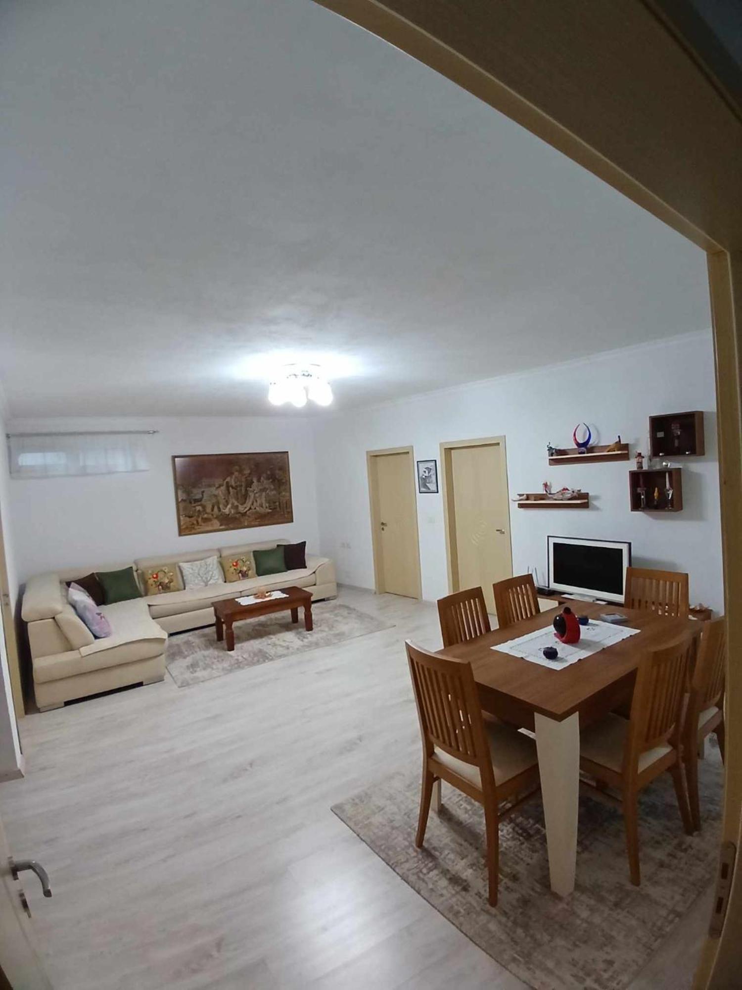 Eniguesthouse Gjirokastër Dış mekan fotoğraf