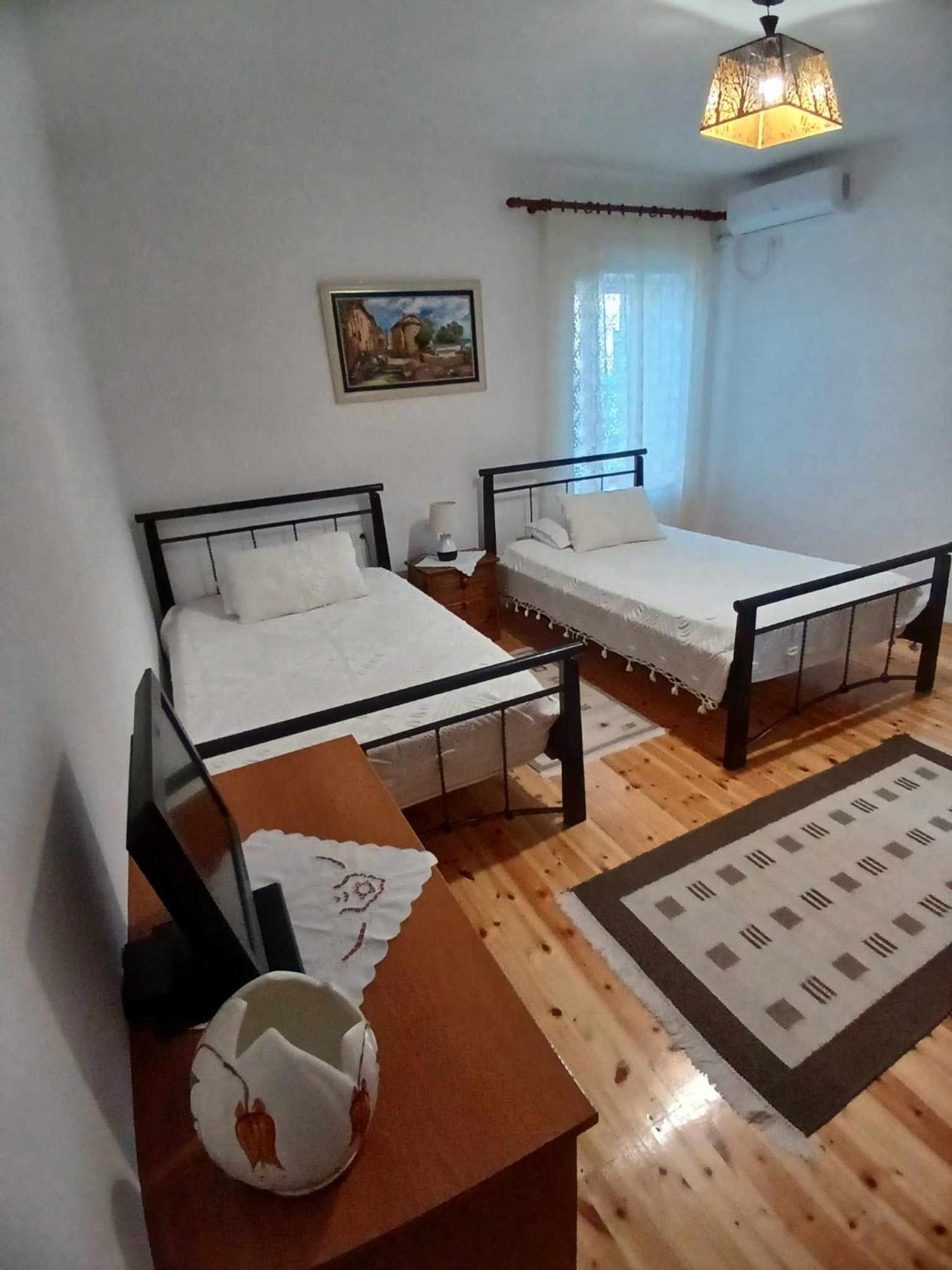 Eniguesthouse Gjirokastër Dış mekan fotoğraf