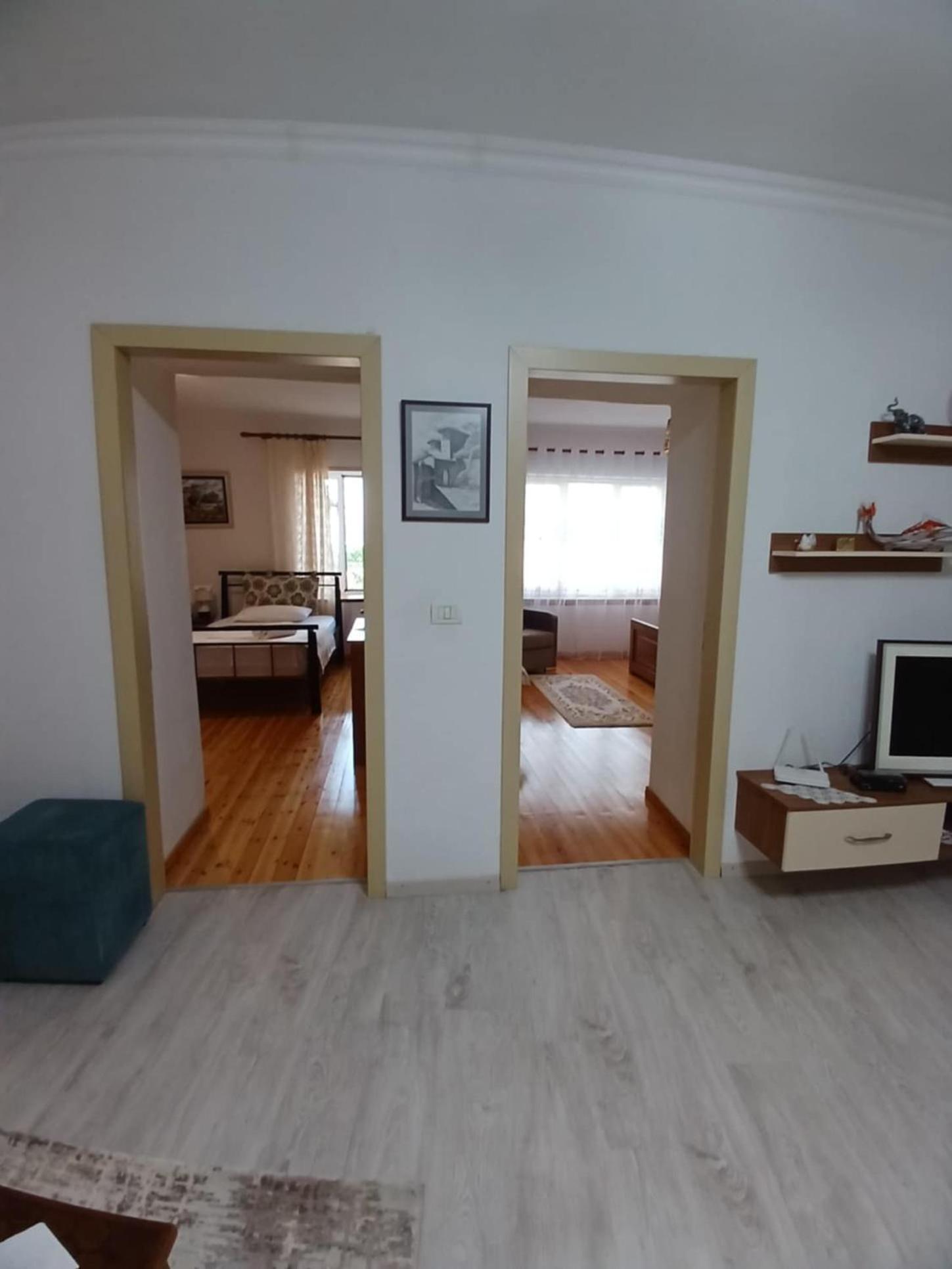 Eniguesthouse Gjirokastër Dış mekan fotoğraf