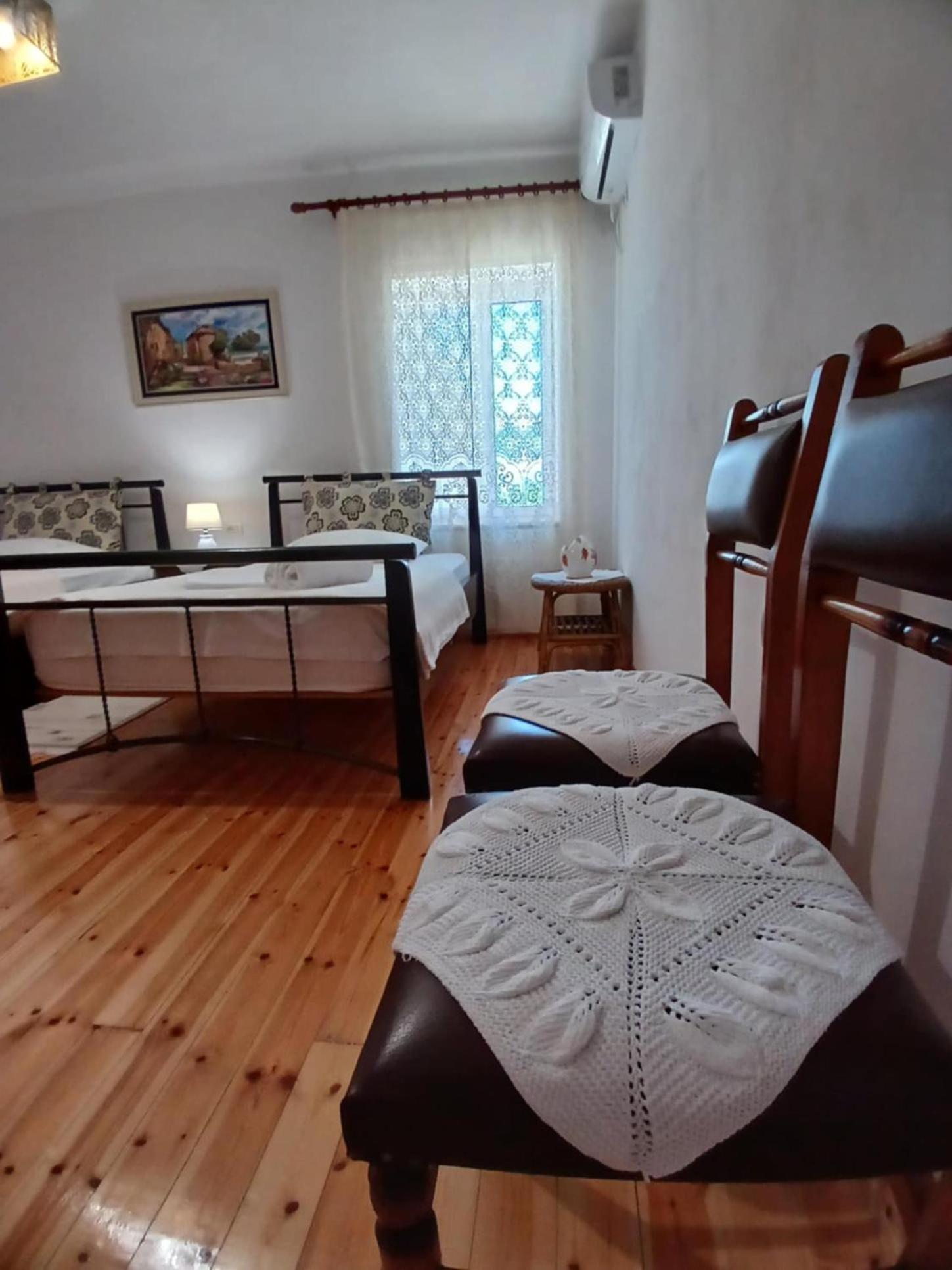 Eniguesthouse Gjirokastër Dış mekan fotoğraf